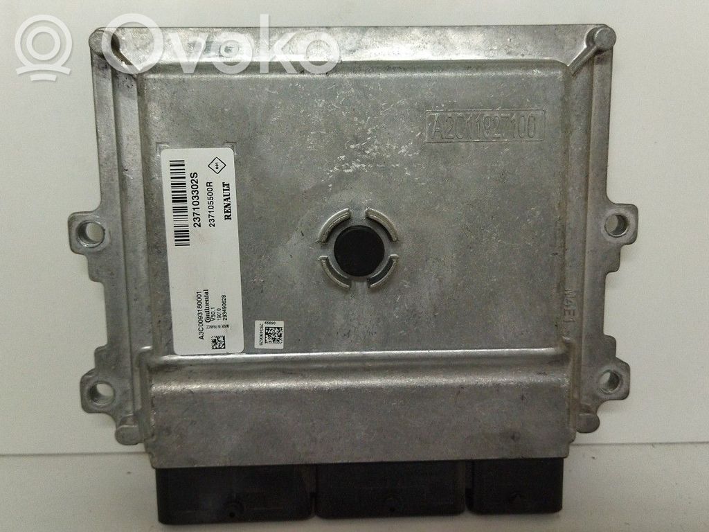 Renault Clio IV Engine control unit/module 