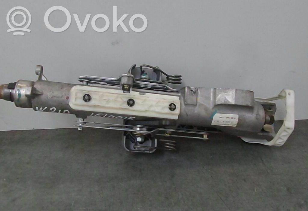 Ohjauspyörä   04606116,A2104620305