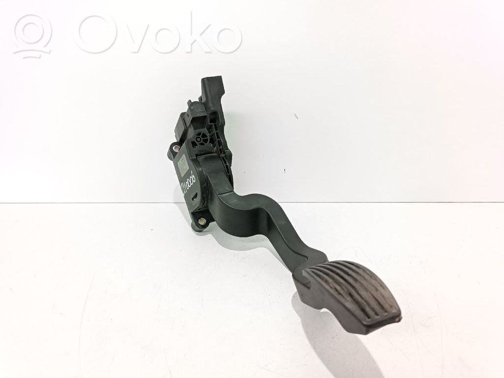 Accelerator throttle pedal   517856400,0280755052