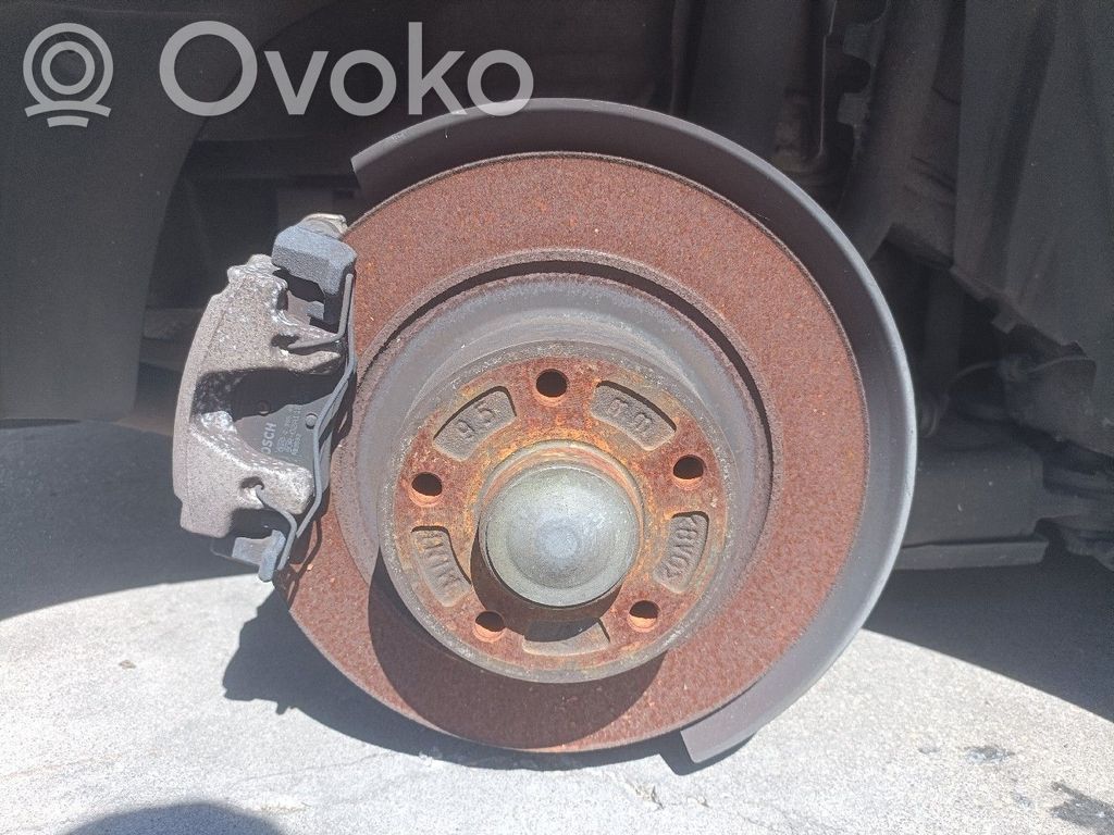 Renault Laguna III Belka osi tylnej 