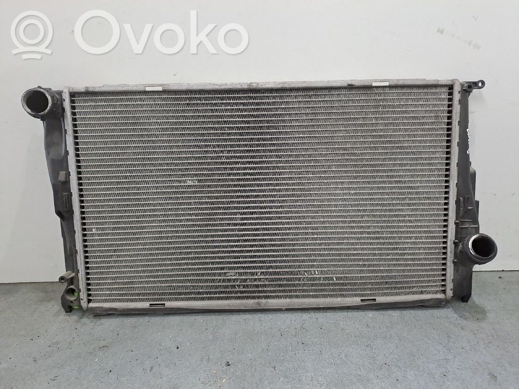 BMW 3 E92 E93 Coolant radiator 