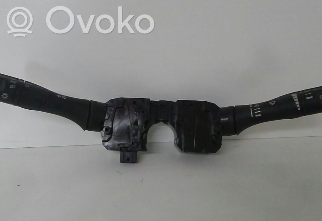 Muut kytkimet/nupit/vaihtimet   255601KK0B