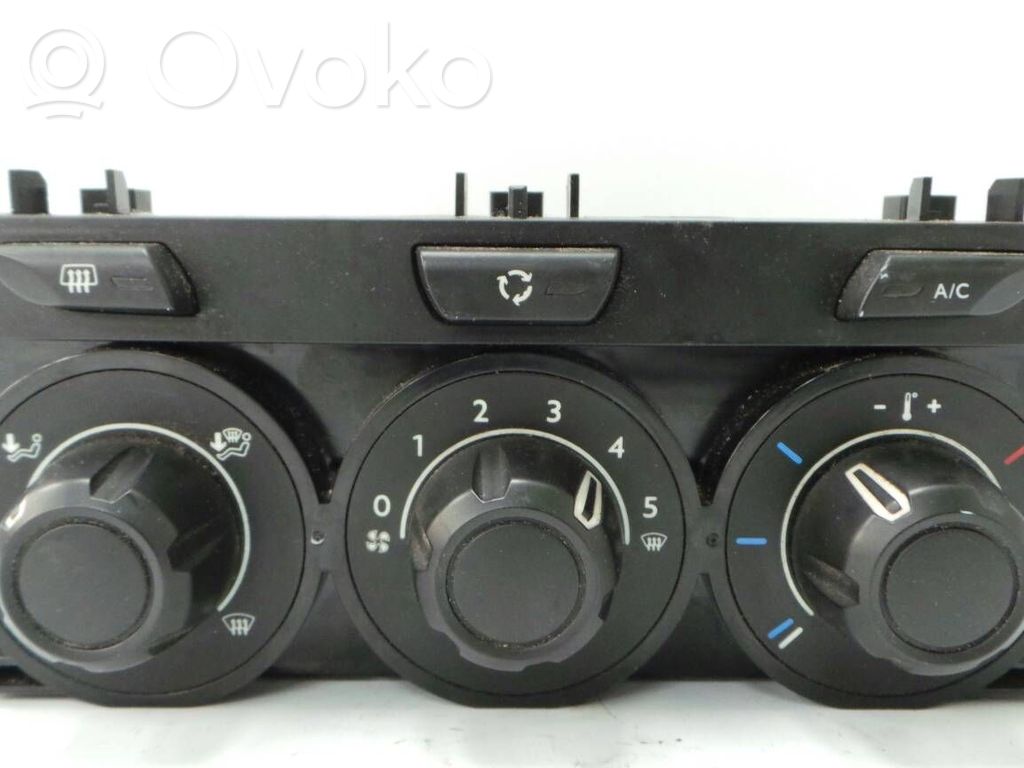 Unidad de control climatización   1702038