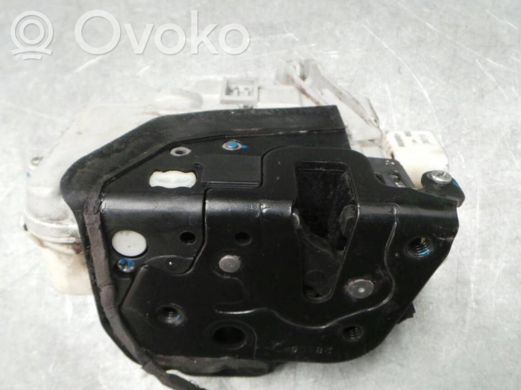 Front door lock   8E1837015AA