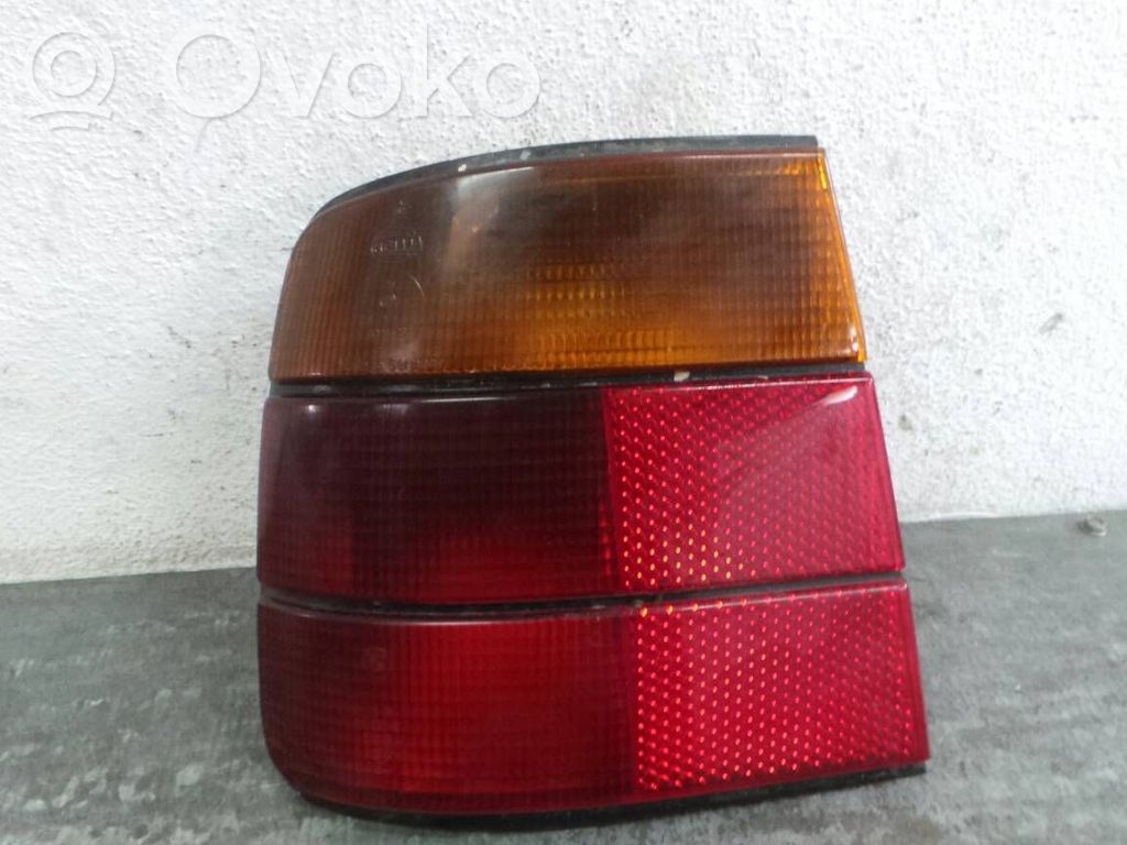 BMW 5 E34 Tailgate rear/tail lights 