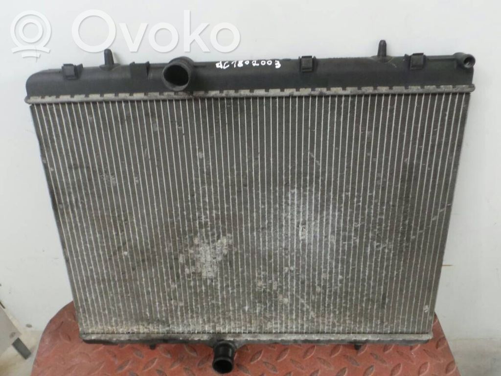 Peugeot 407 Jäähdyttimen lauhdutin 