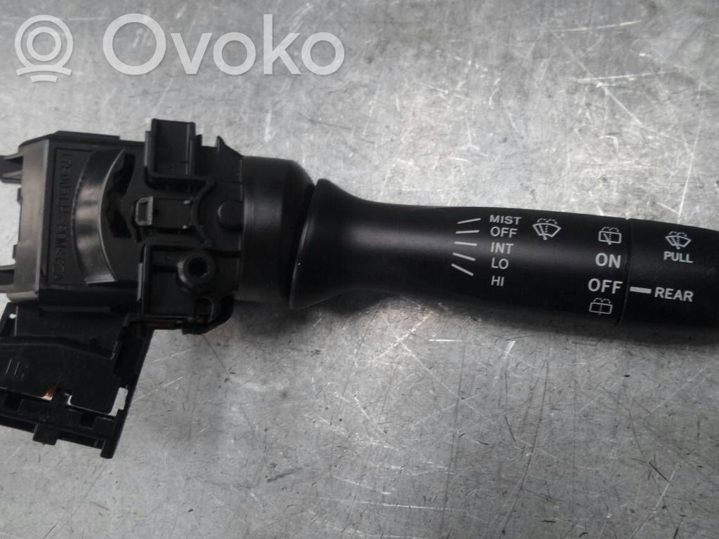 Toyota Yaris Inne przełączniki i przyciski 