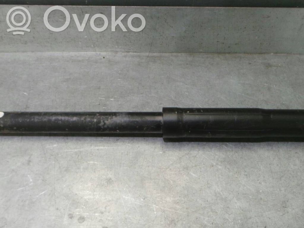 Toyota Yaris Takaiskunvaimennin 