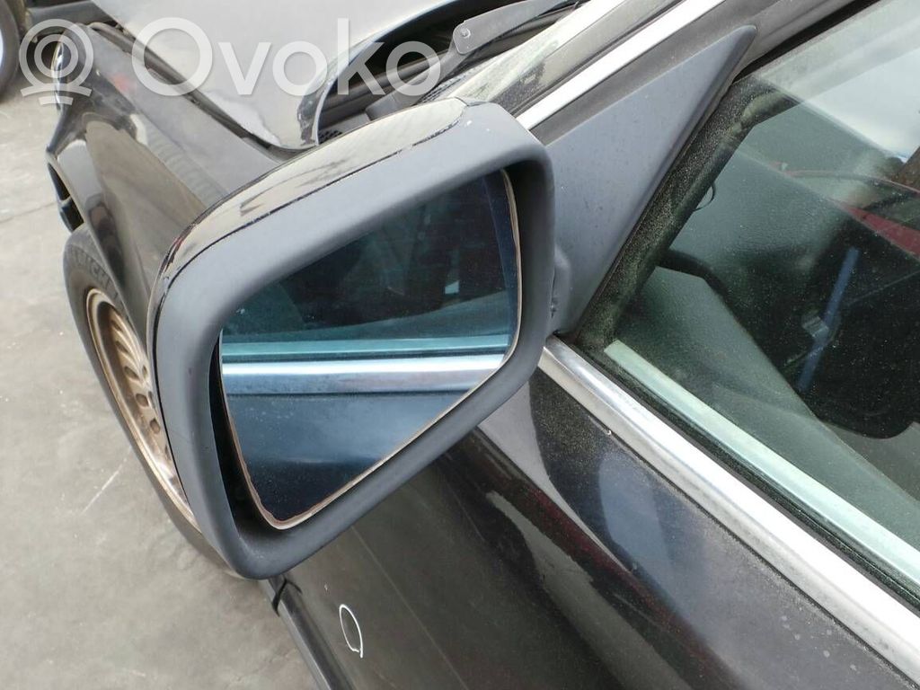 Front door electric wing mirror   DC1703017