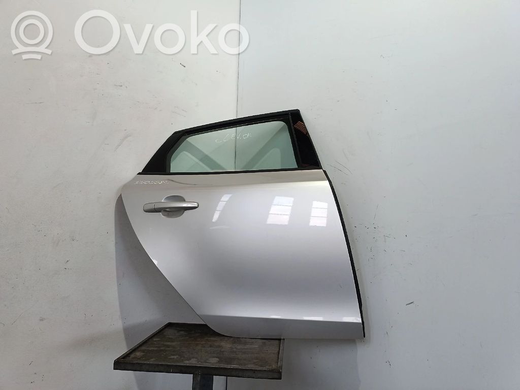 Rear door   32351000