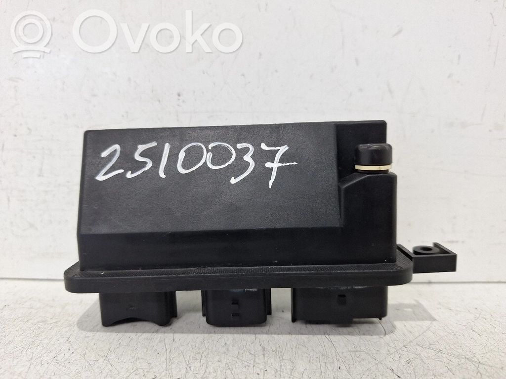 Šviesų modulis   8200261817
