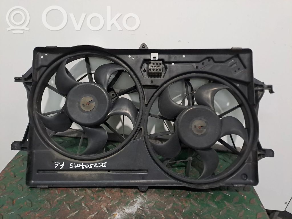 Ford Focus Ventilador eléctrico del radiador 
