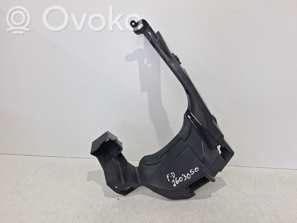 Citroen C3 Aircross Etupuskurin kannake 
