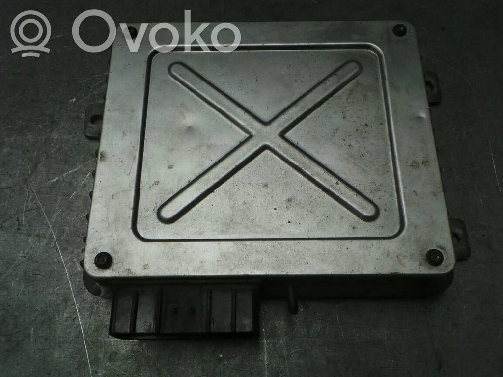 Unidad de control/módulo del motor   MKC104031,1809010