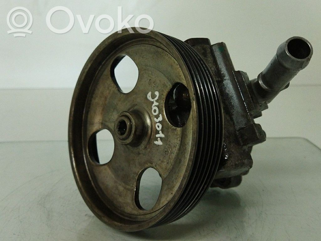 Citroen C5 Ohjaustehostimen pumppu 