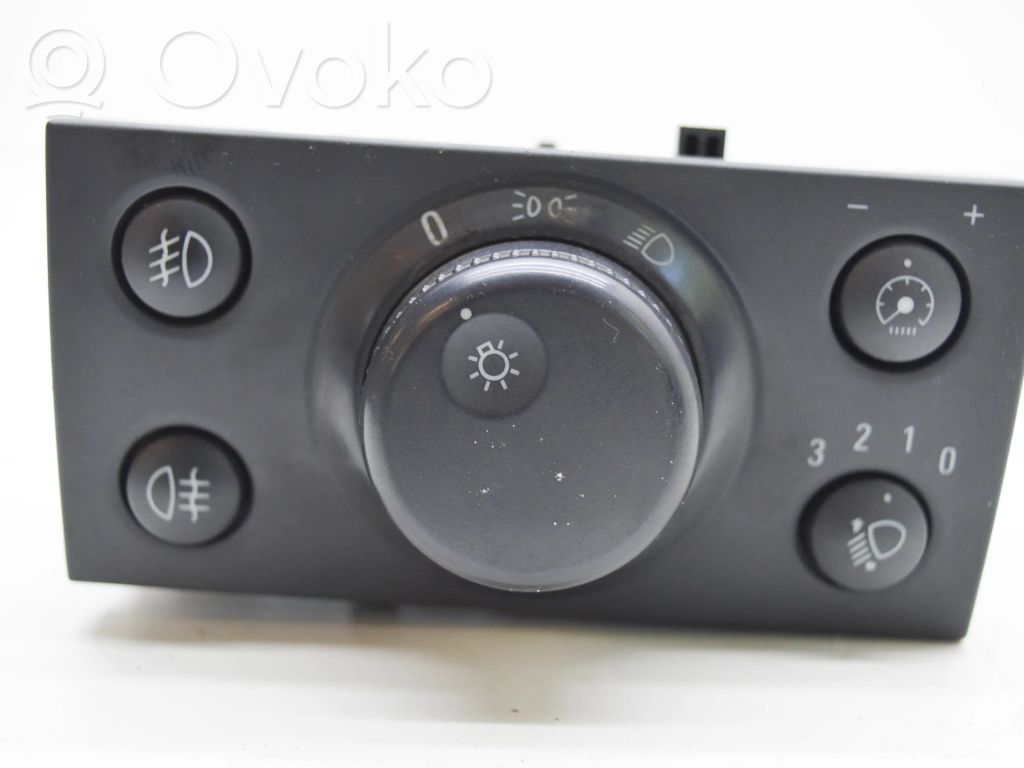 Light switch   13230797,13614002