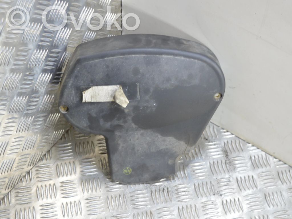 Opel Astra H Osłona paska / łańcucha rozrządu 