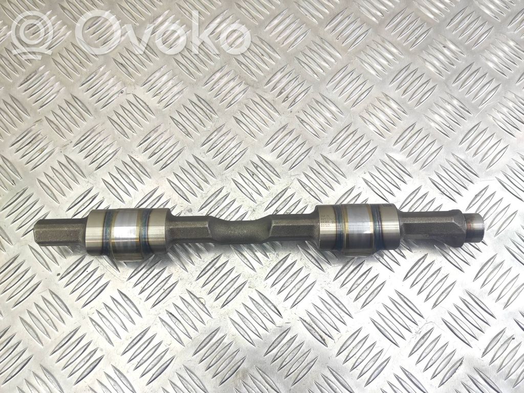 Mercedes-Benz C W204 Balance shaft 