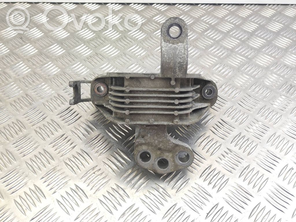 Opel Astra J Engine mount bracket 