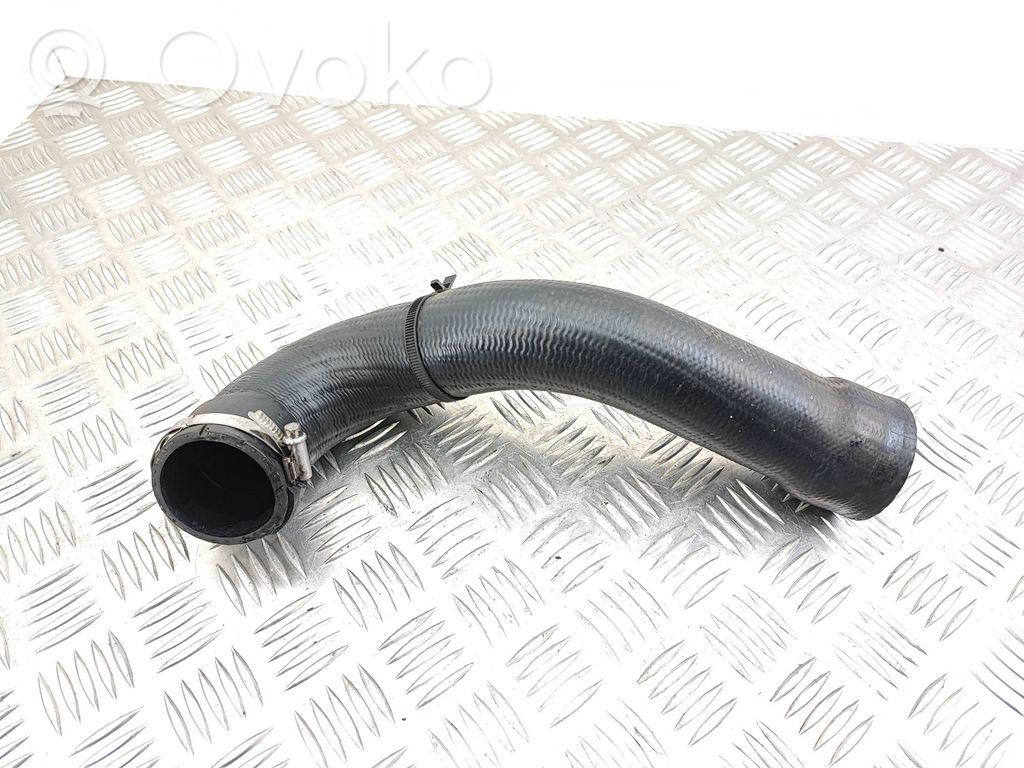 Intercooler hose/pipe