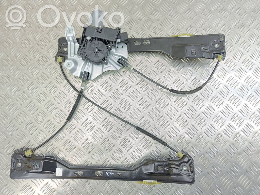 Opel Zafira C Elektryczny podnośnik szyby drzwi przednich 