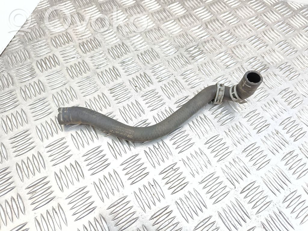 Opel Vectra C Engine coolant pipe/hose 