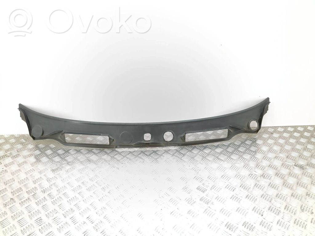 BMW 1 E81 E87 Wiper trim 