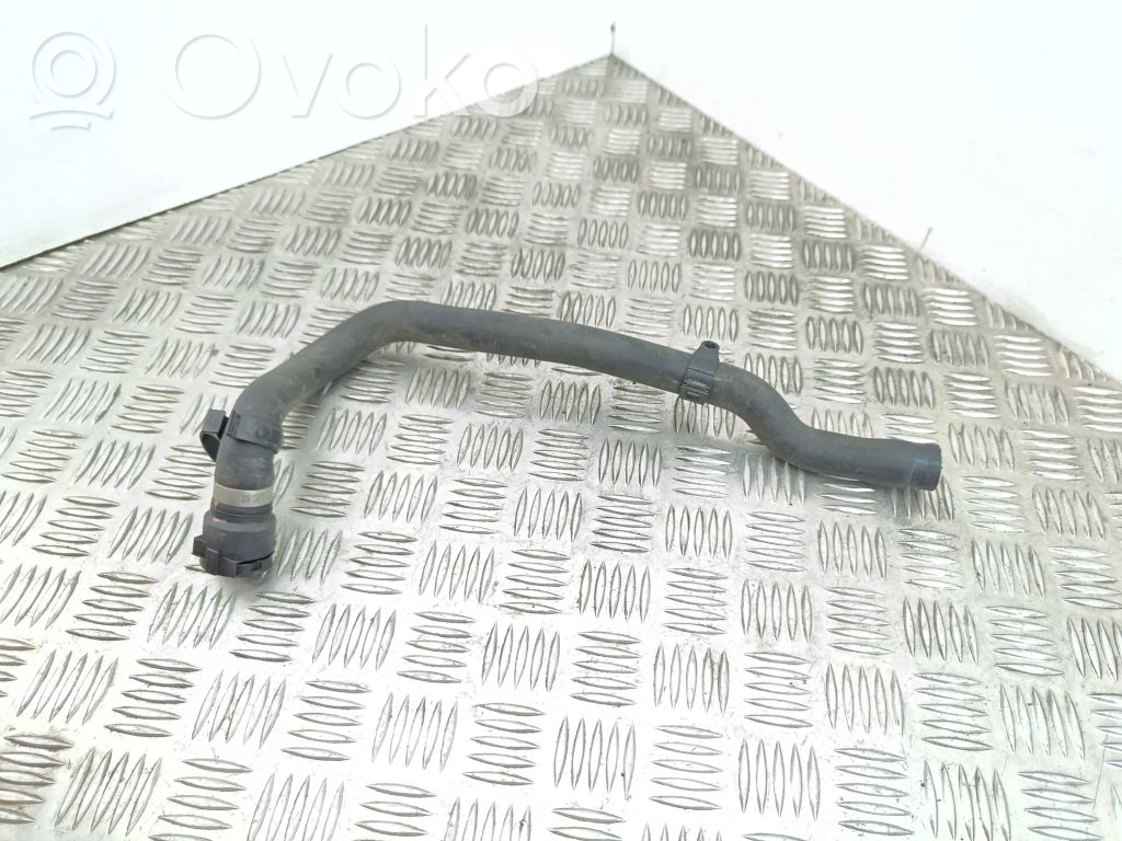 BMW 1 E81 E87 Engine coolant pipe/hose 