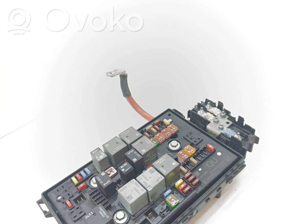 Opel Astra J Sulakemoduuli 