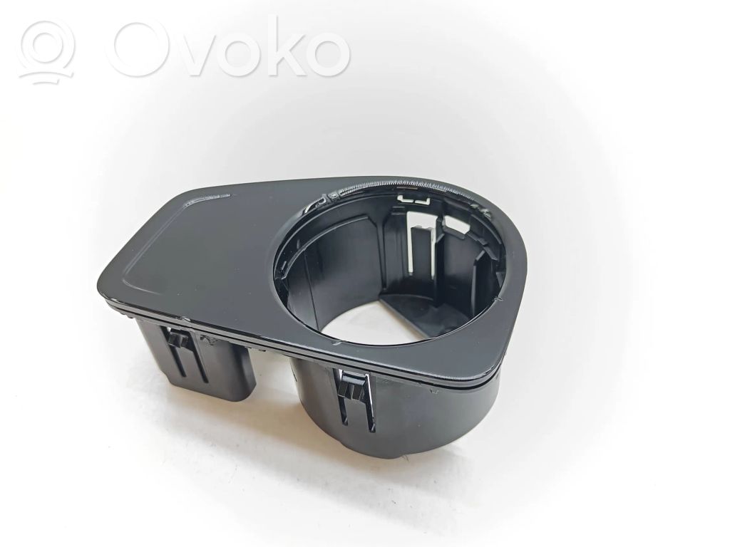 Ramka deski rozdzielczej   5G18580600,5G1858210B