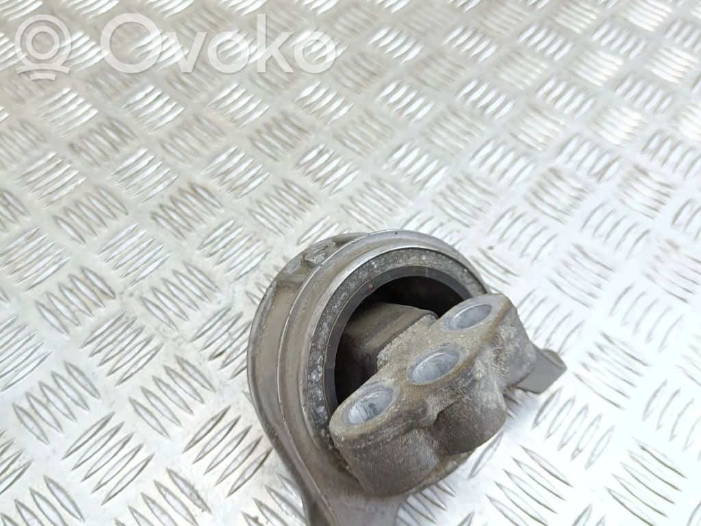 Opel Astra H Engine mount bracket 
