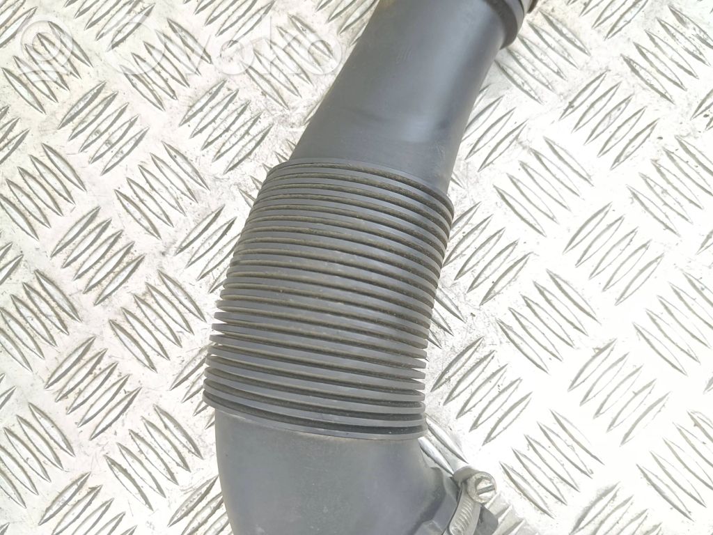 Audi Q5 SQ5 8R Air intake duct part 