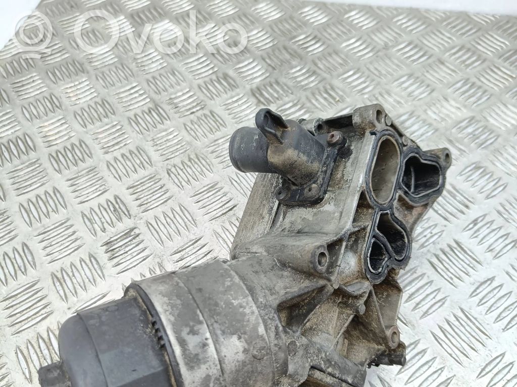 Opel Meriva B Oil filter mounting bracket 