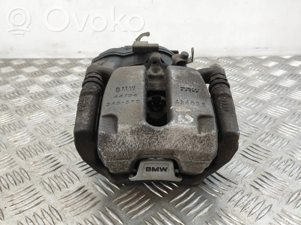 Tylny zacisk hamulcowy   345370,52406B