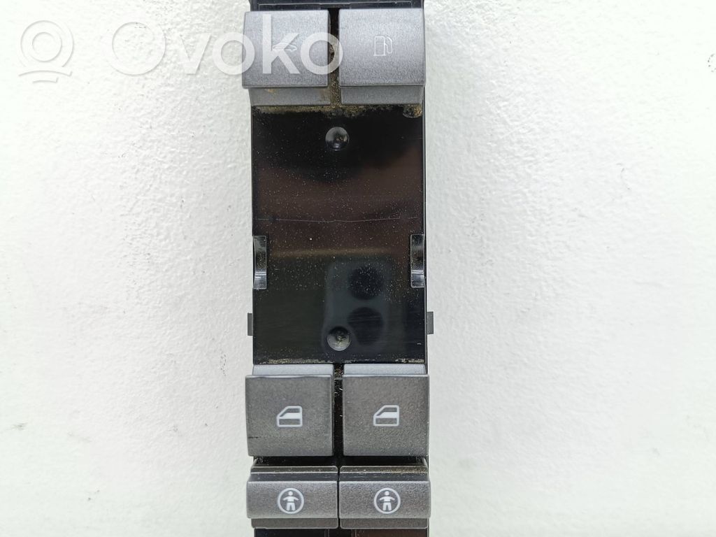 Volkswagen Phaeton Electric window control switch 