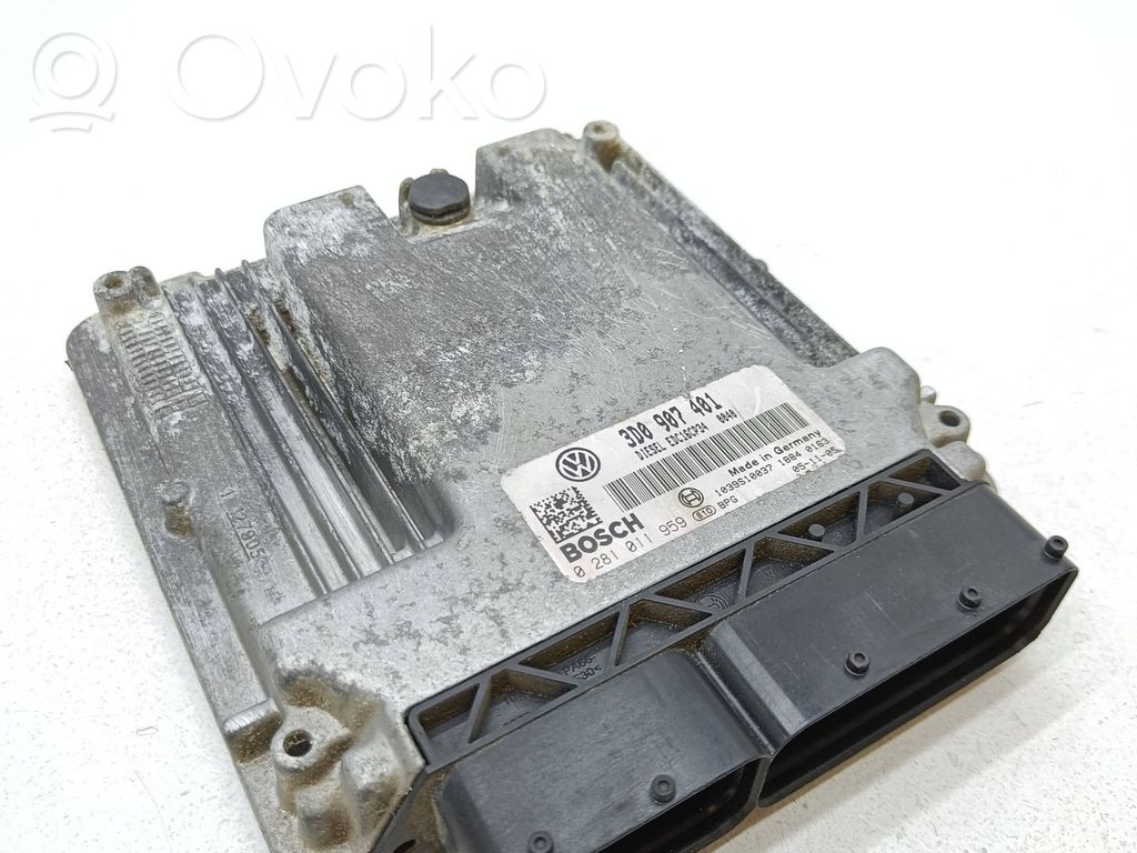 Volkswagen Phaeton Engine control unit/module 