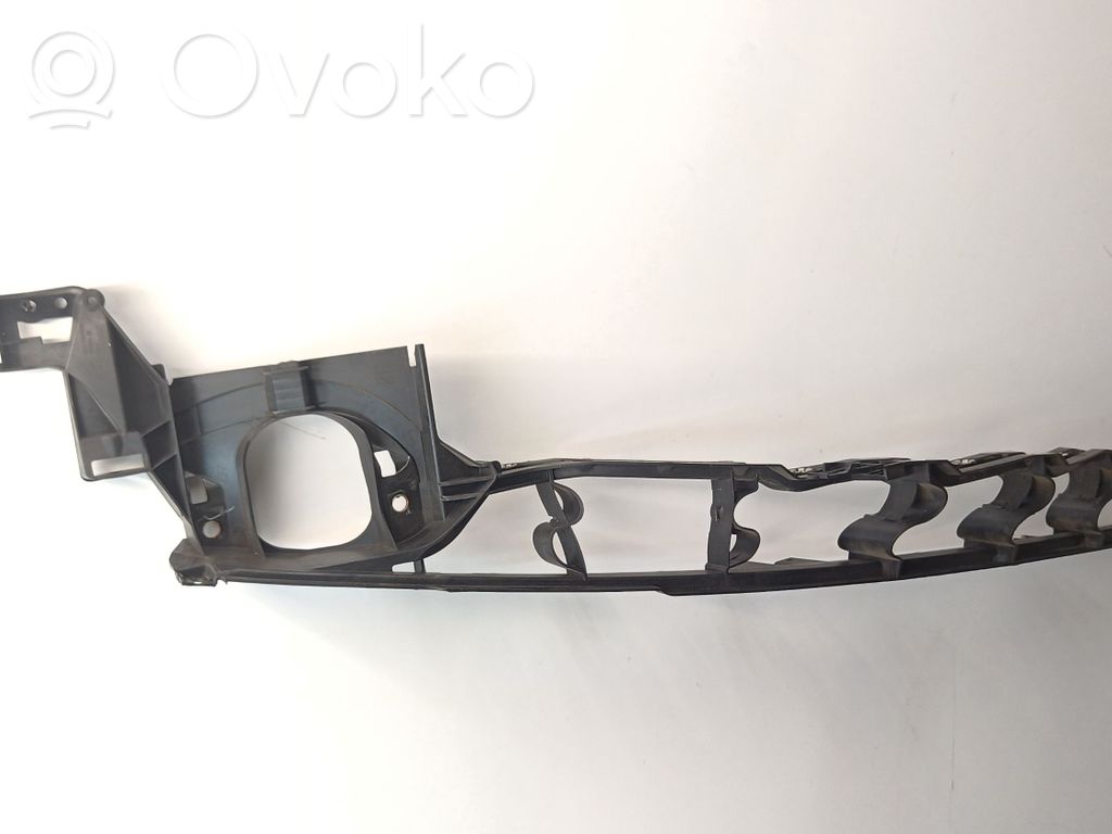 BMW X5 E70 Fender mounting bracket 