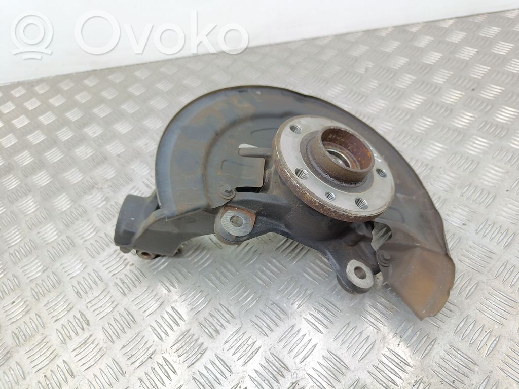 Volvo XC60 Etuakselin pyöräntuenta 