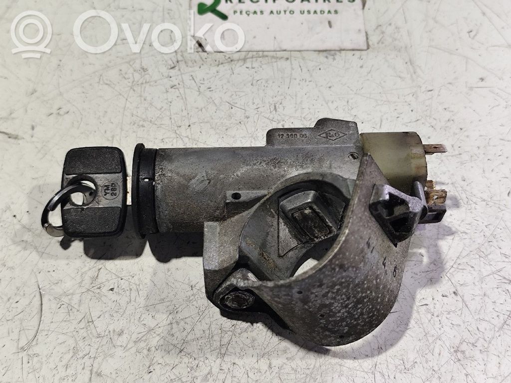 Opel Corsa A Moottorin start-stop-painike/kytkin 