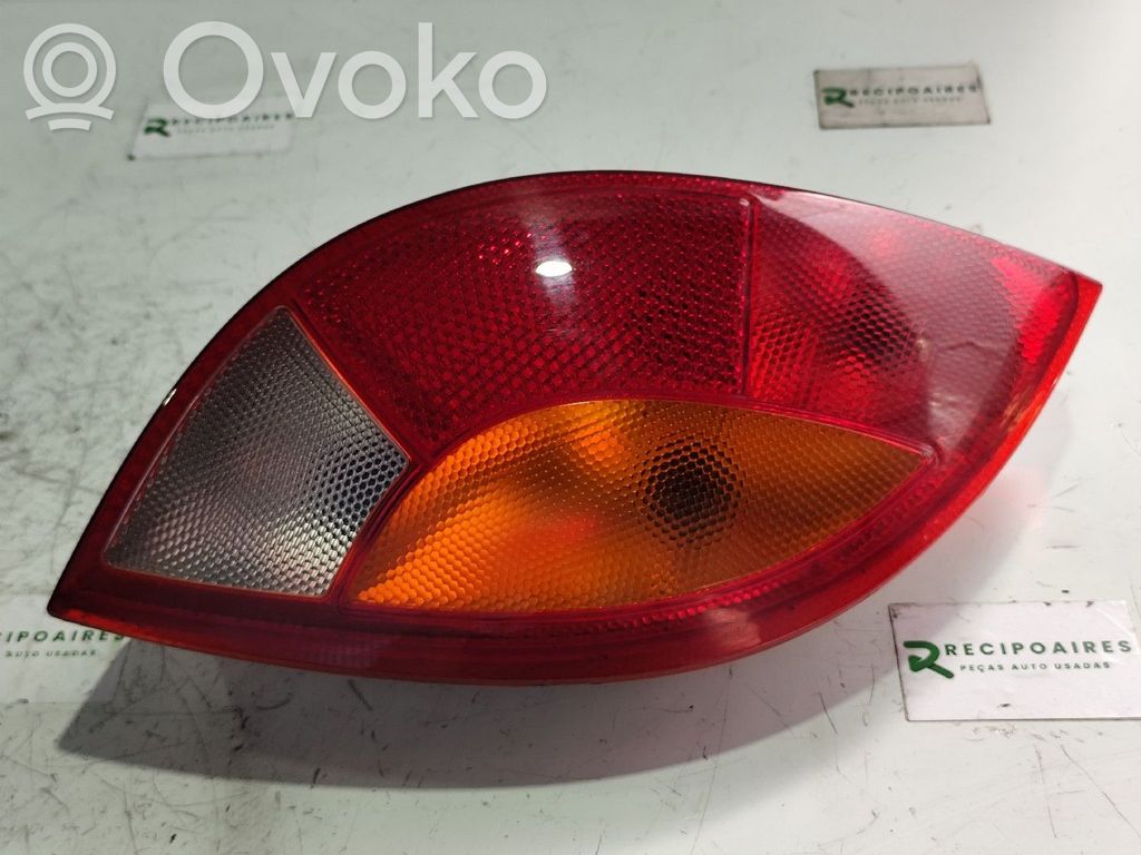 Takavalot   084311957R