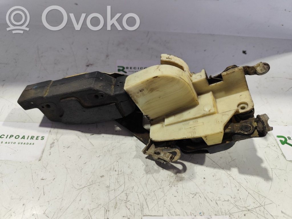 Opel Vectra A Zamek drzwi przednich 