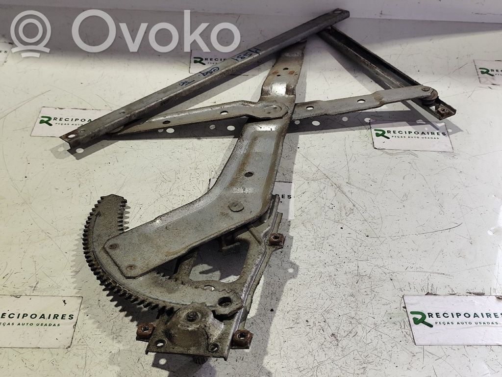 Mitsubishi Canter Galinio el. lango pakėlimo mechanizmas be varikliuko 