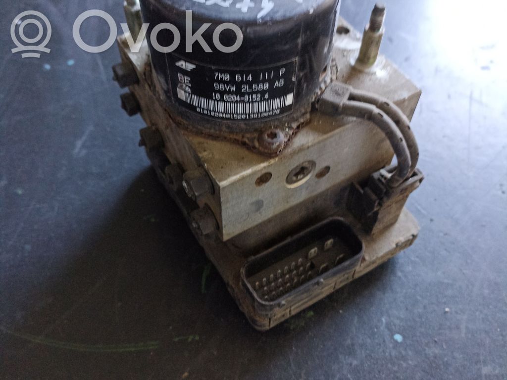 Блок ABS   7M0614111P,1J0907379D,98VW2L580AB