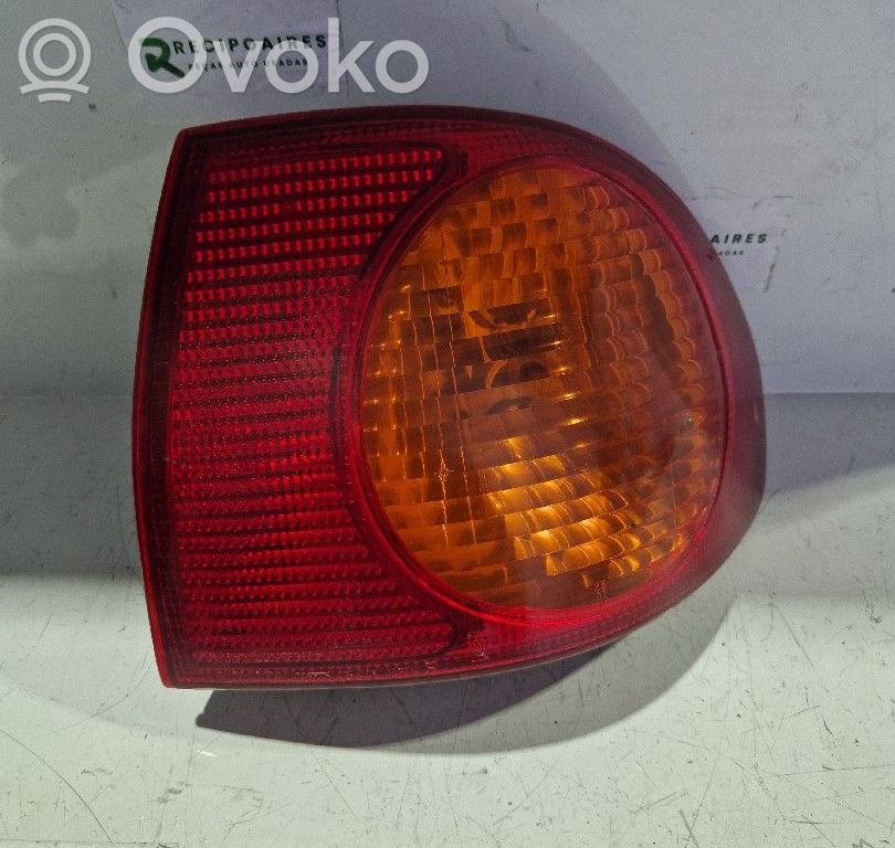 Takavalot   22076593R,12446