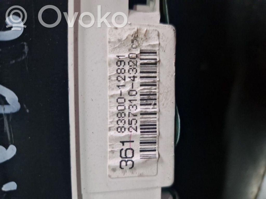 Toyota Corolla E110 Nopeusmittari (mittaristo) 
