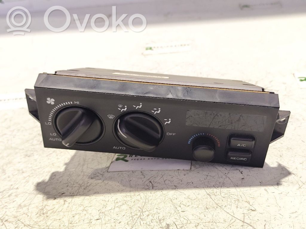 Jeep Cherokee Climate control unit 