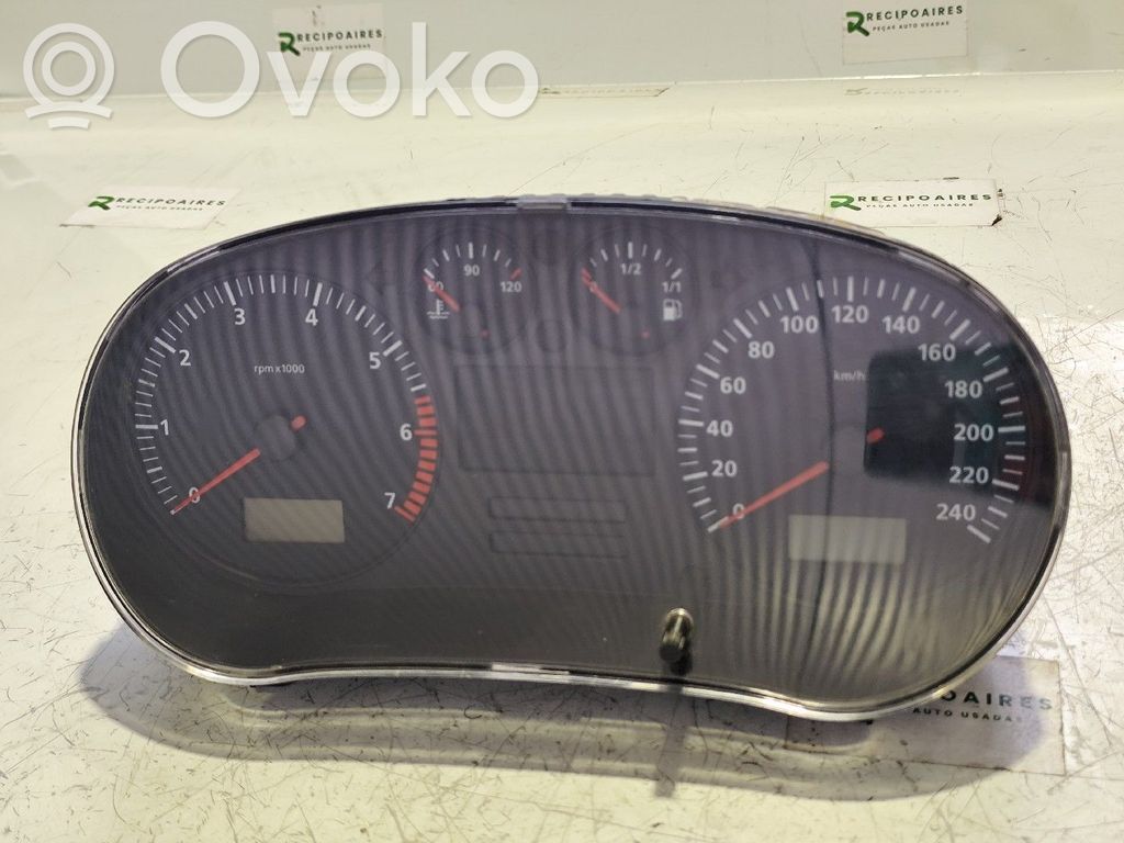 Seat Leon (1M) Nopeusmittari (mittaristo) 