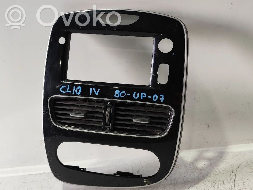 Consola central   682601204R,687502204R