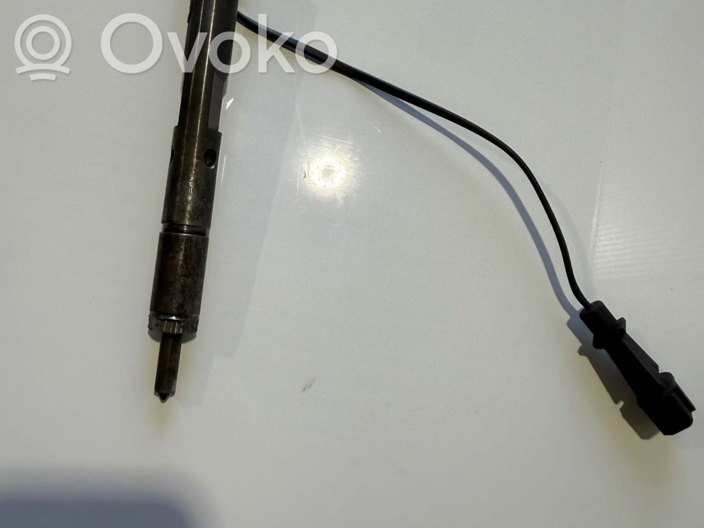 Injektor Einspritzdüse   KBAL70P45