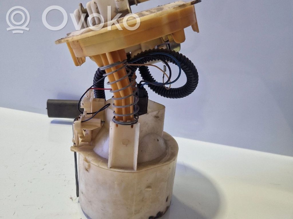 Bomba interna de combustible   7700431718A,56002910